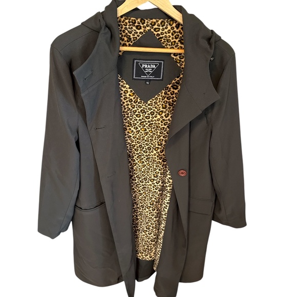Vintage Prada Hooded Trench Coat | Leopard Print Lining | Size 46 Made in Italy - Picture 1 of 6